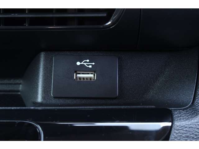 日産 デイズ ６６０ ハイウェイスターＧターボ R1年 (関東) 99