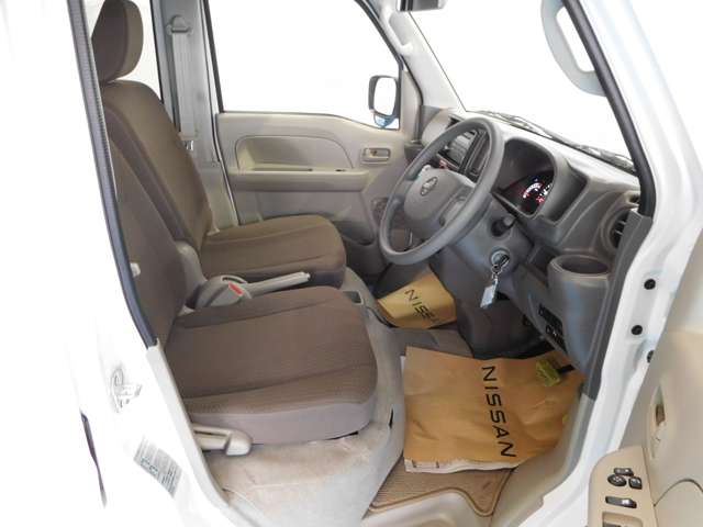 日産 ＮＶ１００クリッパー ６６０ ＤＸ ＧＬパッケージ ハイルーフ R6年 (九州・沖縄) 99