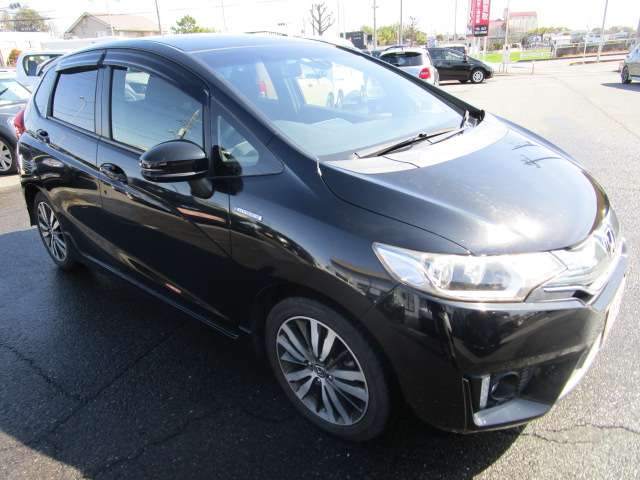 ホンダ フィット　ハイブリッド １．５ ハイブリッド Ｓパッケージ H26年 (関東) 99