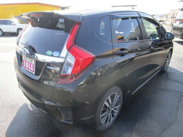 ホンダ フィット　ハイブリッド １．５ ハイブリッド Ｓパッケージ H26年 (関東) 99