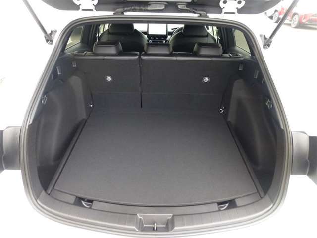 トヨタ カローラ　ツーリング　ハイブリッド １．８ ハイブリッド ＷＸＢ R6年 (東北) 99