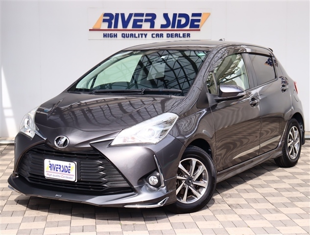 トヨタ ヴィッツ １．３ Ｆ H29年 (関東) 99