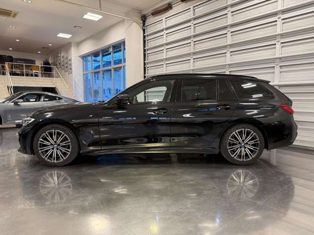 ＢＭＷ ３シリーズ ３１８Ｉ Ｍスポーツ R3年 (関東) 99