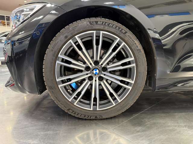 ＢＭＷ ３シリーズ ３１８Ｉ Ｍスポーツ R3年 (関東) 99