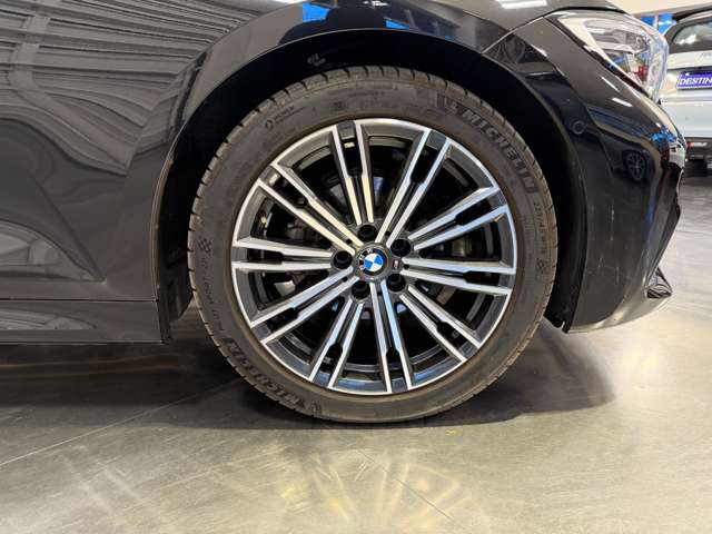 ＢＭＷ ３シリーズ ３１８Ｉ Ｍスポーツ R3年 (関東) 99