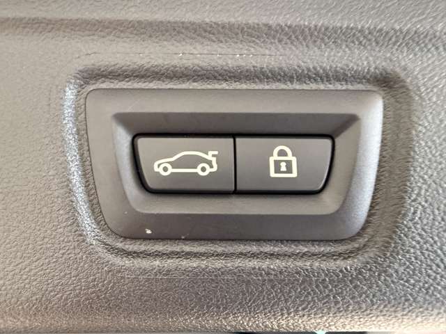 ＢＭＷ ３シリーズ ３１８Ｉ Ｍスポーツ R3年 (関東) 99