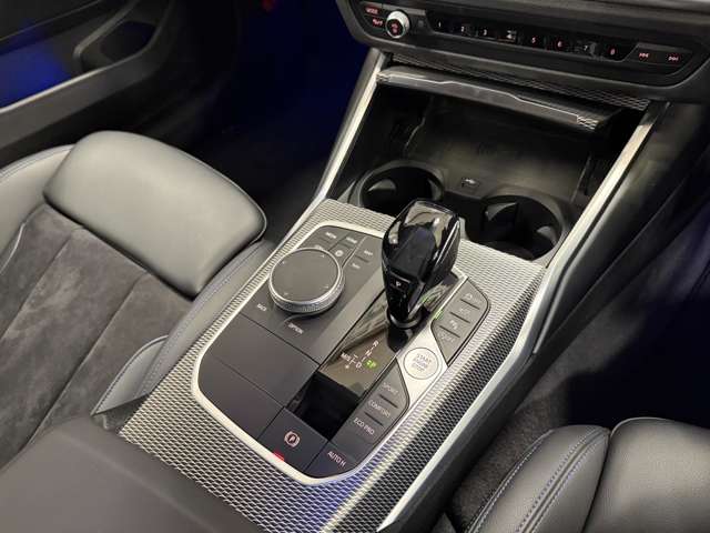 ＢＭＷ ３シリーズ ３１８Ｉ Ｍスポーツ R3年 (関東) 99