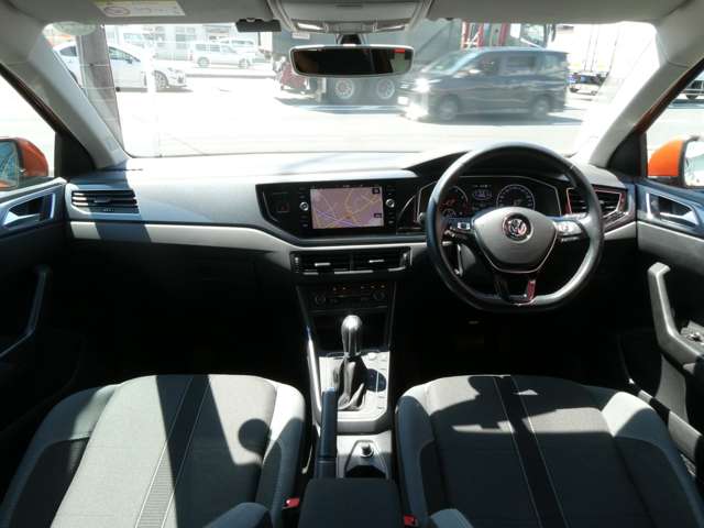 フォルクスワーゲン ポロ ＴＳＩ　ハイライン H30年 (関東) 99