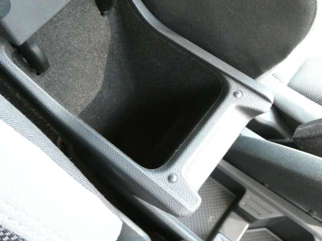 フォルクスワーゲン ポロ ＴＳＩ　ハイライン H30年 (関東) 99