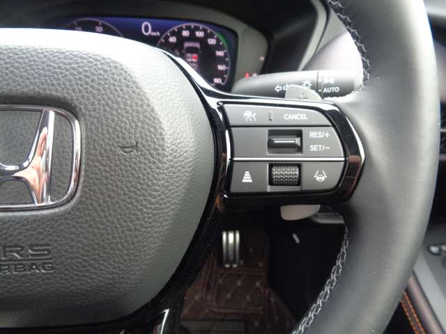 ホンダ ＺＲ－Ｖ ２．０ Ｅ：ＨＥＶ Ｚ R6年 (中国) 99