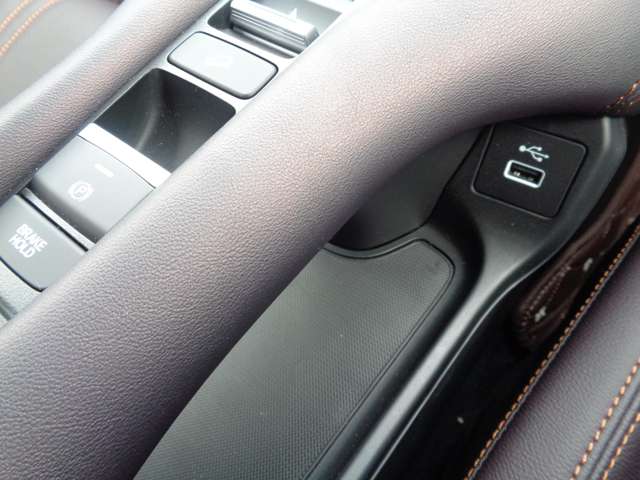 ホンダ ＺＲ－Ｖ ２．０ Ｅ：ＨＥＶ Ｚ R6年 (中国) 99