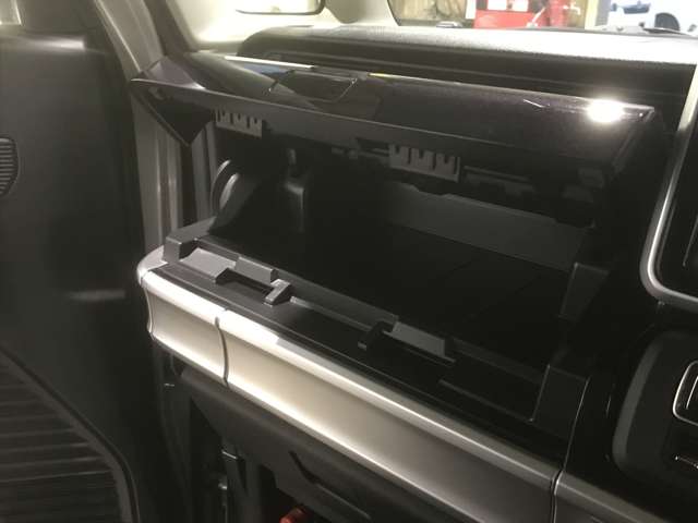 スズキ スペーシア　ギア ６６０ カスタム ハイブリッド ＸＳターボ ４ＷＤ R4年 (北海道) 99