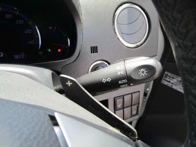 マツダ ＡＺ−ワゴン ６６０ カスタムスタイル ＸＴ ４ＷＤ H22年 (中国) 99