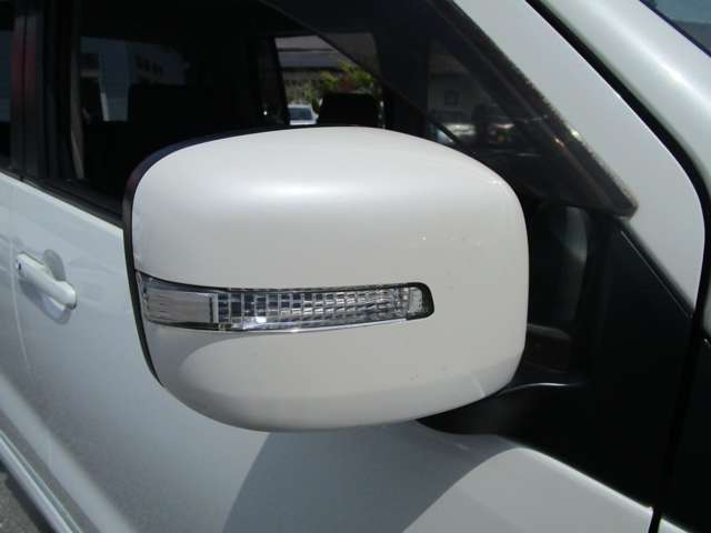 マツダ ＡＺ−ワゴン ６６０ カスタムスタイル ＸＴ ４ＷＤ H22年 (中国) 99