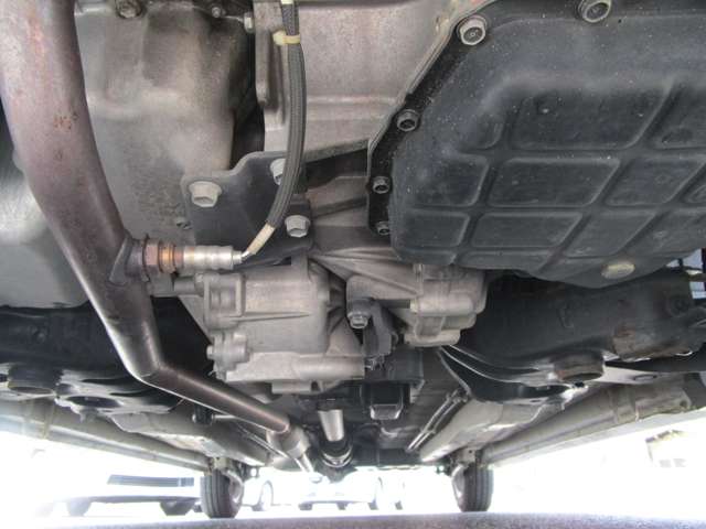 マツダ ＡＺ−ワゴン ６６０ カスタムスタイル ＸＴ ４ＷＤ H22年 (中国) 99