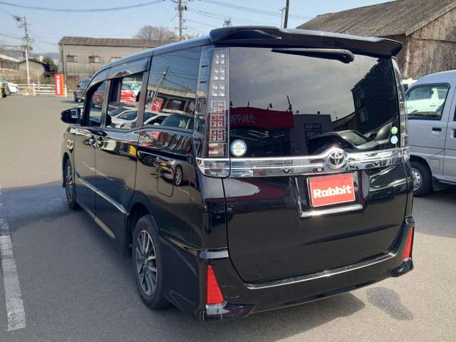 トヨタ ヴォクシー ２．０ ＺＳ H26年 (中国) 99