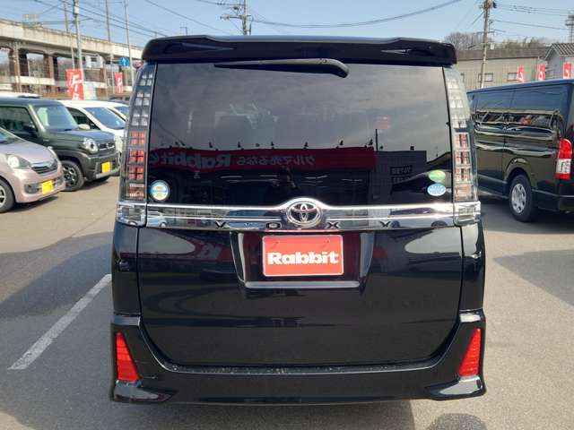 トヨタ ヴォクシー ２．０ ＺＳ H26年 (中国) 99