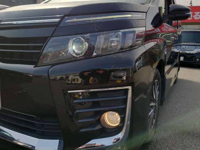 トヨタ ヴォクシー ２．０ ＺＳ H26年 (中国) 99