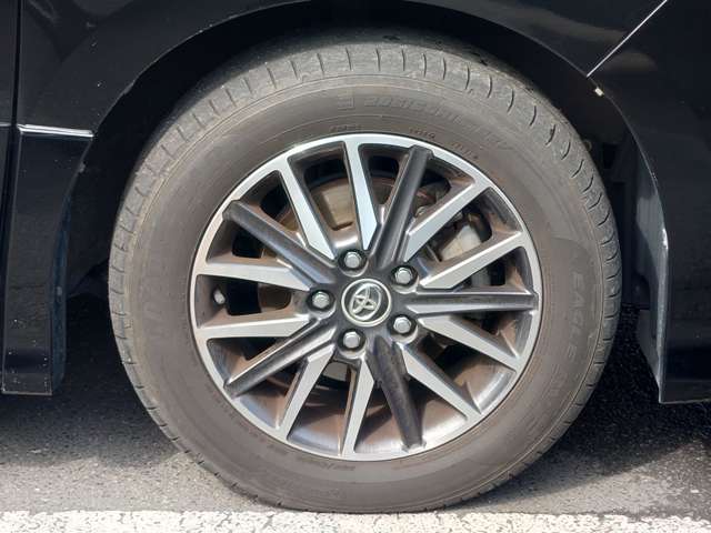 トヨタ ヴォクシー ２．０ ＺＳ H26年 (中国) 99