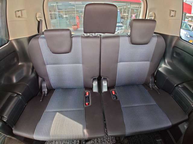 トヨタ ヴォクシー ２．０ ＺＳ H26年 (中国) 99