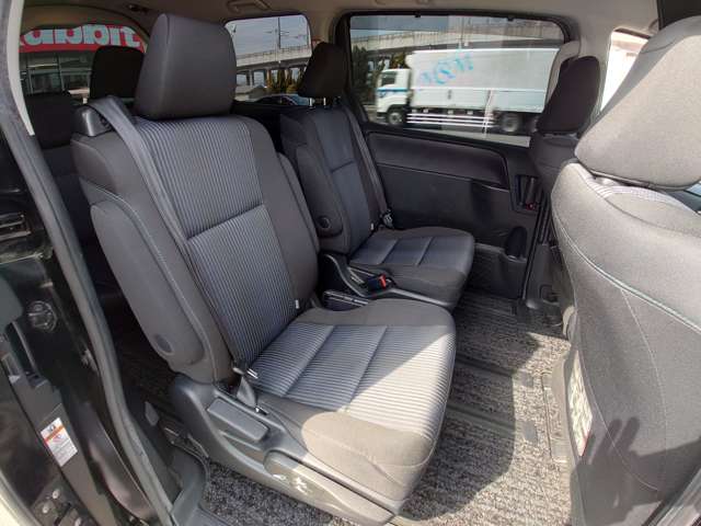 トヨタ ヴォクシー ２．０ ＺＳ H26年 (中国) 99