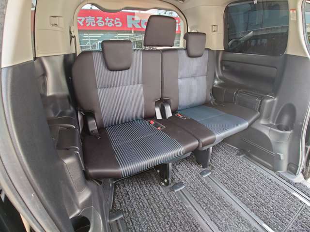 トヨタ ヴォクシー ２．０ ＺＳ H26年 (中国) 99