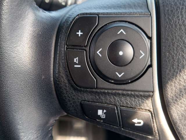 トヨタ ヴォクシー ２．０ ＺＳ H26年 (中国) 99