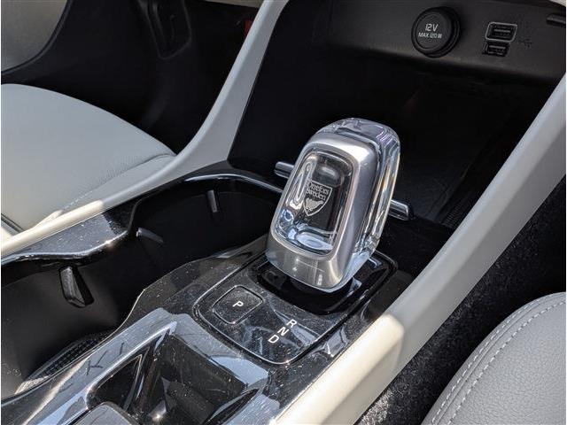 ボルボ ＸＣ４０ Ｔ４ ＡＷＤ インスクリプション ４ＷＤ R2年 (東北) 99