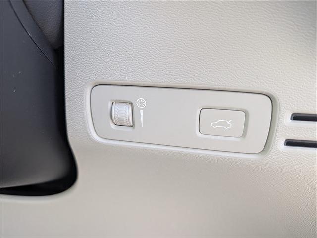 ボルボ ＸＣ４０ Ｔ４ ＡＷＤ インスクリプション ４ＷＤ R2年 (東北) 99