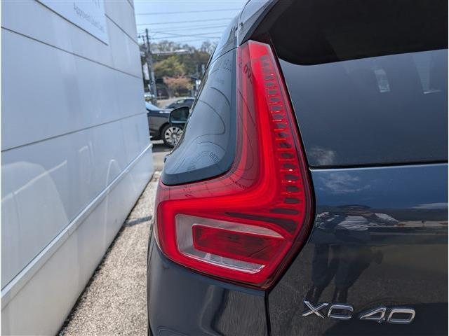 ボルボ ＸＣ４０ Ｔ４ ＡＷＤ インスクリプション ４ＷＤ R2年 (東北) 99