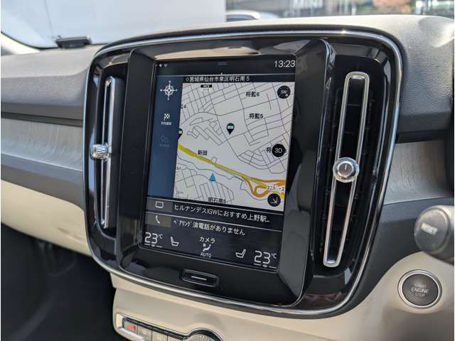 ボルボ ＸＣ４０ Ｔ４ ＡＷＤ インスクリプション ４ＷＤ R2年 (東北) 99