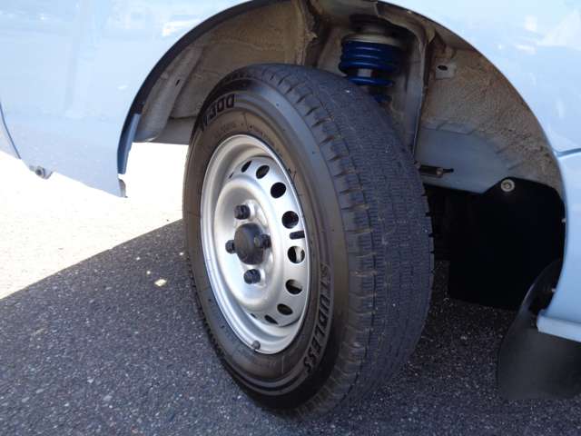 ダイハツ ハイゼットトラック ６６０ ジャンボ ＳＡＩＩＩＴ ３方開 ４ＷＤ R2年 () 99