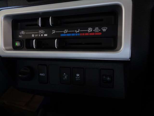 ダイハツ ハイゼットトラック ６６０ ジャンボ ＳＡＩＩＩＴ ３方開 ４ＷＤ R2年 () 99