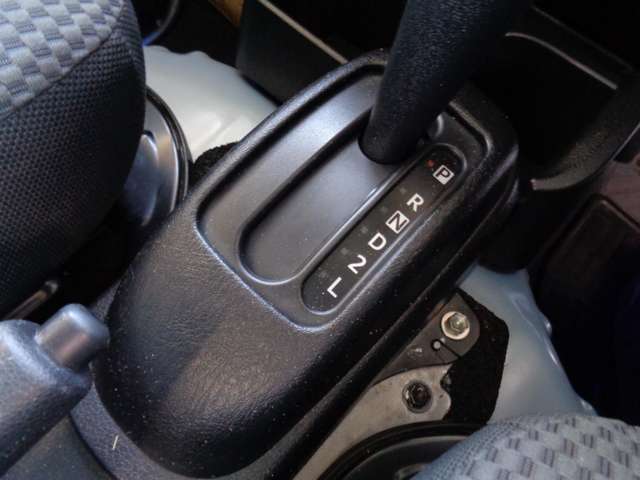 ダイハツ ハイゼットトラック ６６０ ジャンボ ＳＡＩＩＩＴ ３方開 ４ＷＤ R2年 () 99