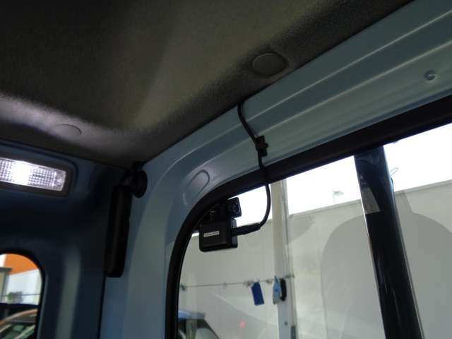 ダイハツ ハイゼットトラック ６６０ ジャンボ ＳＡＩＩＩＴ ３方開 ４ＷＤ R2年 () 99