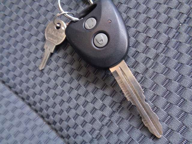 ダイハツ ハイゼットトラック ６６０ ジャンボ ＳＡＩＩＩＴ ３方開 ４ＷＤ R2年 () 99