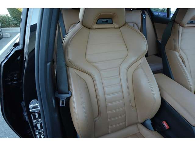 ＢＭＷ ３シリーズ Ｍ３４０Ｉ Ｘドライブ ４ＷＤ R4年 (近畿) 99