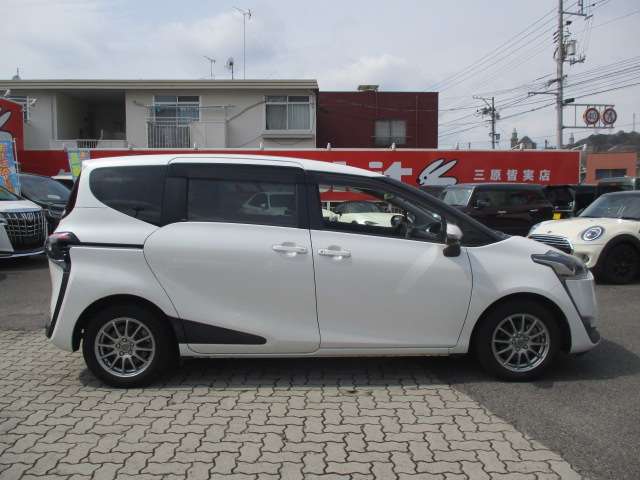 トヨタ シエンタ １．５ Ｇ H28年 (中国) 99