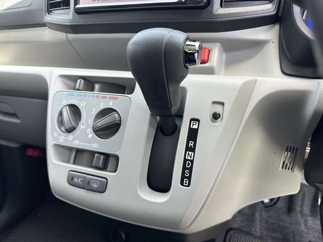 トヨタ ピクシス　エポック ６６０ Ｘ ＳＡＩＩＩ R2年 (東海) 99