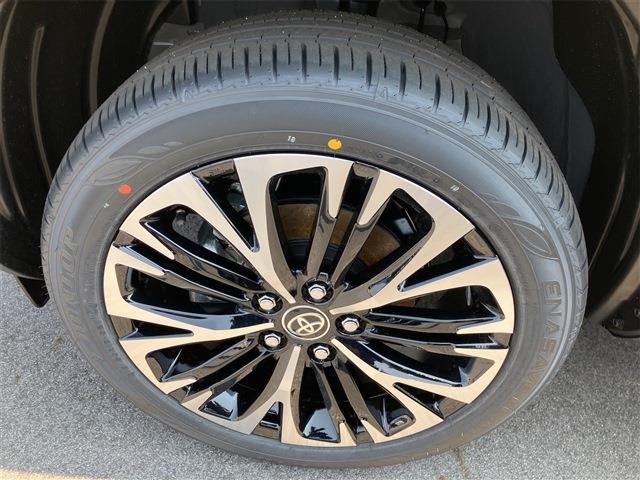 トヨタ ヤリスクロス　ハイブリッド １．５ ハイブリッド Ｚ R6年 (東海) 99