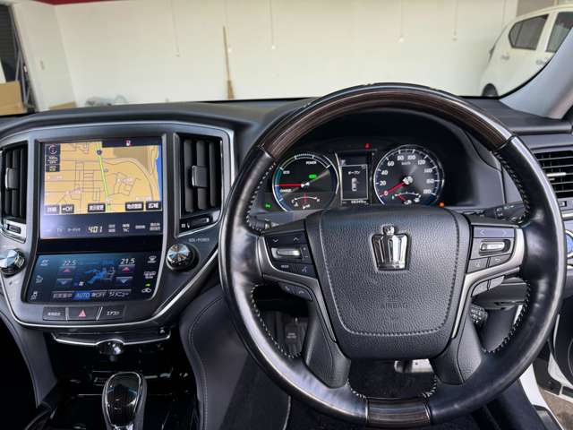 トヨタ クラウン　ハイブリッド ハイブリッド ２．５ Ｓ ＦＯＵＲ ４ＷＤ Ｊフロンティア リミテッド H30年 (東北) 99