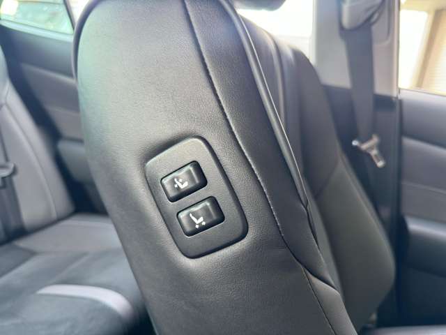 トヨタ クラウン　ハイブリッド ハイブリッド ２．５ Ｓ ＦＯＵＲ ４ＷＤ Ｊフロンティア リミテッド H30年 (東北) 99