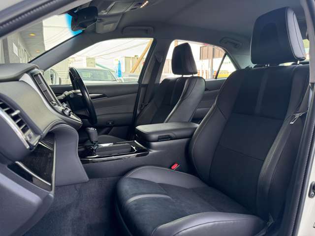 トヨタ クラウン　ハイブリッド ハイブリッド ２．５ Ｓ ＦＯＵＲ ４ＷＤ Ｊフロンティア リミテッド H30年 (東北) 99