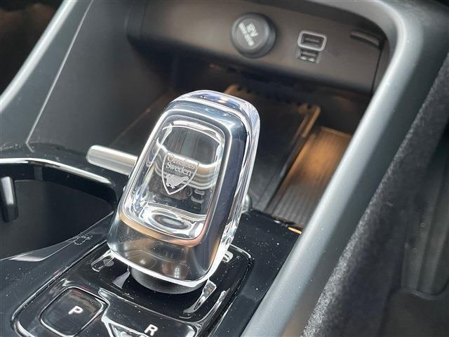 ボルボ ＸＣ４０ Ｔ４ ＡＷＤ インスクリプション ４ＷＤ R1年 (東北) 99