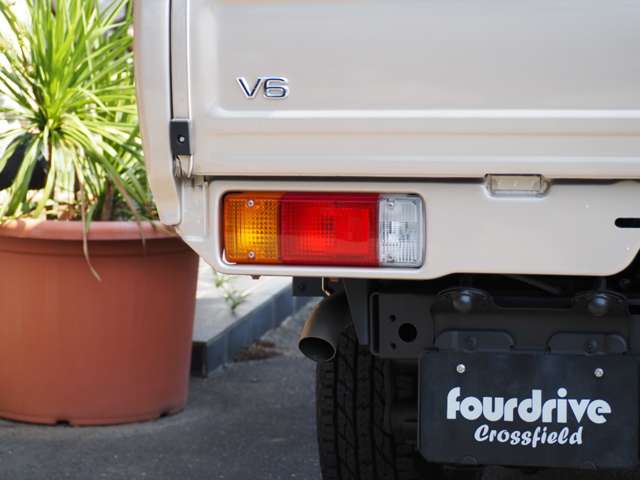 トヨタ ランドクルーザーピックアップ ４．０ ４ＷＤ H27年 (関東) 99