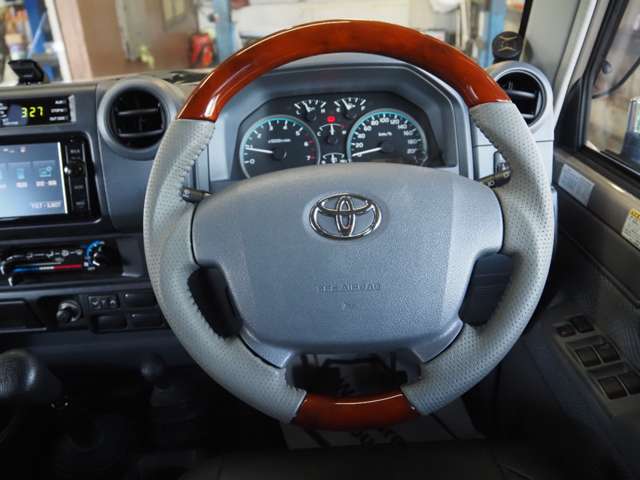 トヨタ ランドクルーザーピックアップ ４．０ ４ＷＤ H27年 (関東) 99