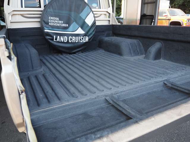 トヨタ ランドクルーザーピックアップ ４．０ ４ＷＤ H27年 (関東) 99