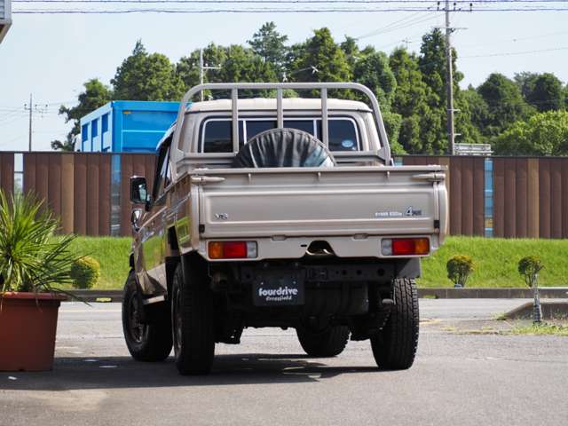 トヨタ ランドクルーザーピックアップ ４．０ ４ＷＤ H27年 (関東) 99