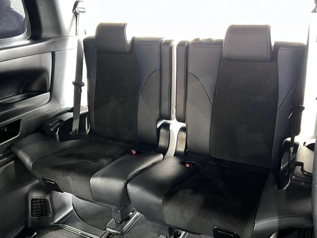 トヨタ ヴェルファイア ２．５ Ｚ Ａエディション ゴールデンアイズ H29年 (関東) 99