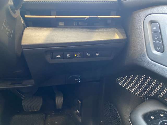 日産 アリア Ｂ６ R4年 (九州・沖縄) 99